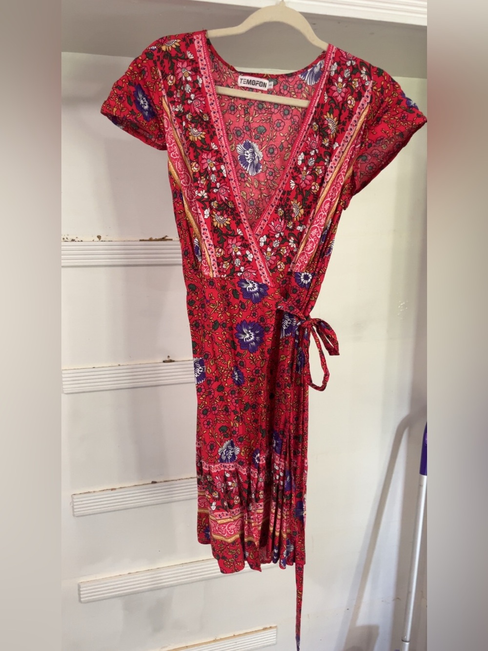 Temofon Red Floral Wrap Midi Dress